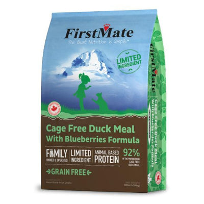 First Mate Cage Free Duck Meal with Blueberries